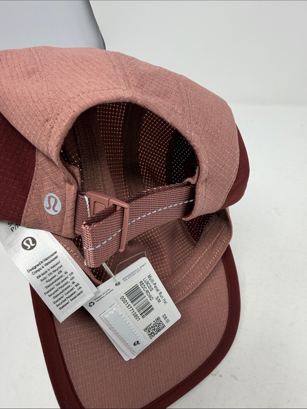 Lululemon Multi-panel Run Hat in S/M - Picture 5 of 5
